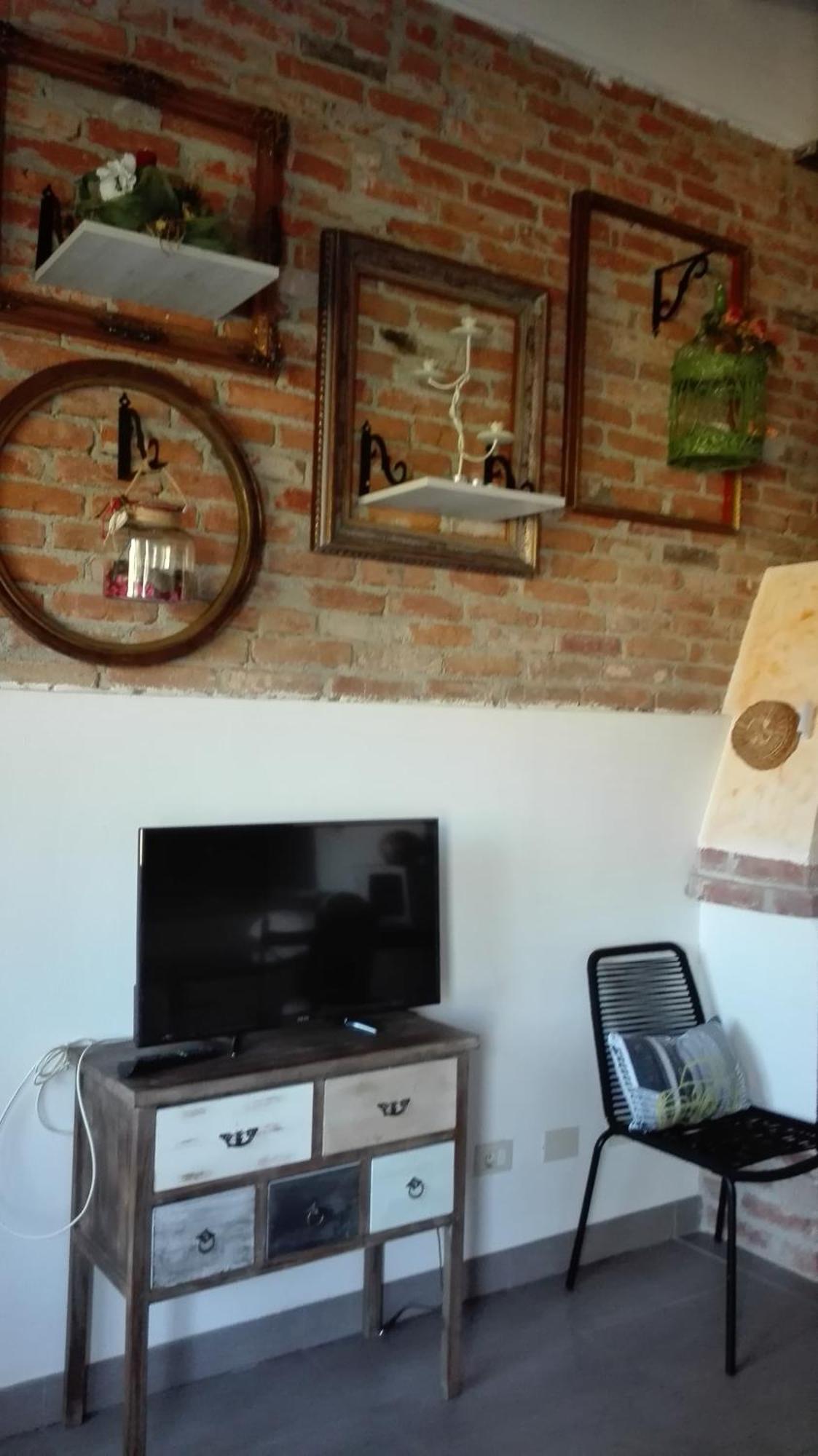 La Casa Nel Sole Apartment Alessandria Ngoại thất bức ảnh